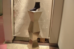 pedestal3